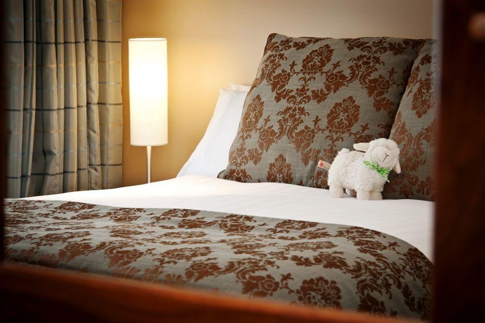 Windermere Rooms At The Wateredge Inn แอมเบิลไซด์ ภายนอก รูปภาพ