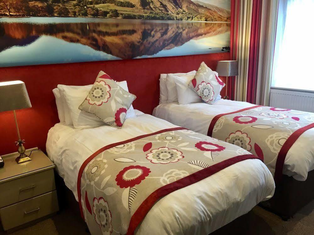 Windermere Rooms At The Wateredge Inn แอมเบิลไซด์ ภายนอก รูปภาพ